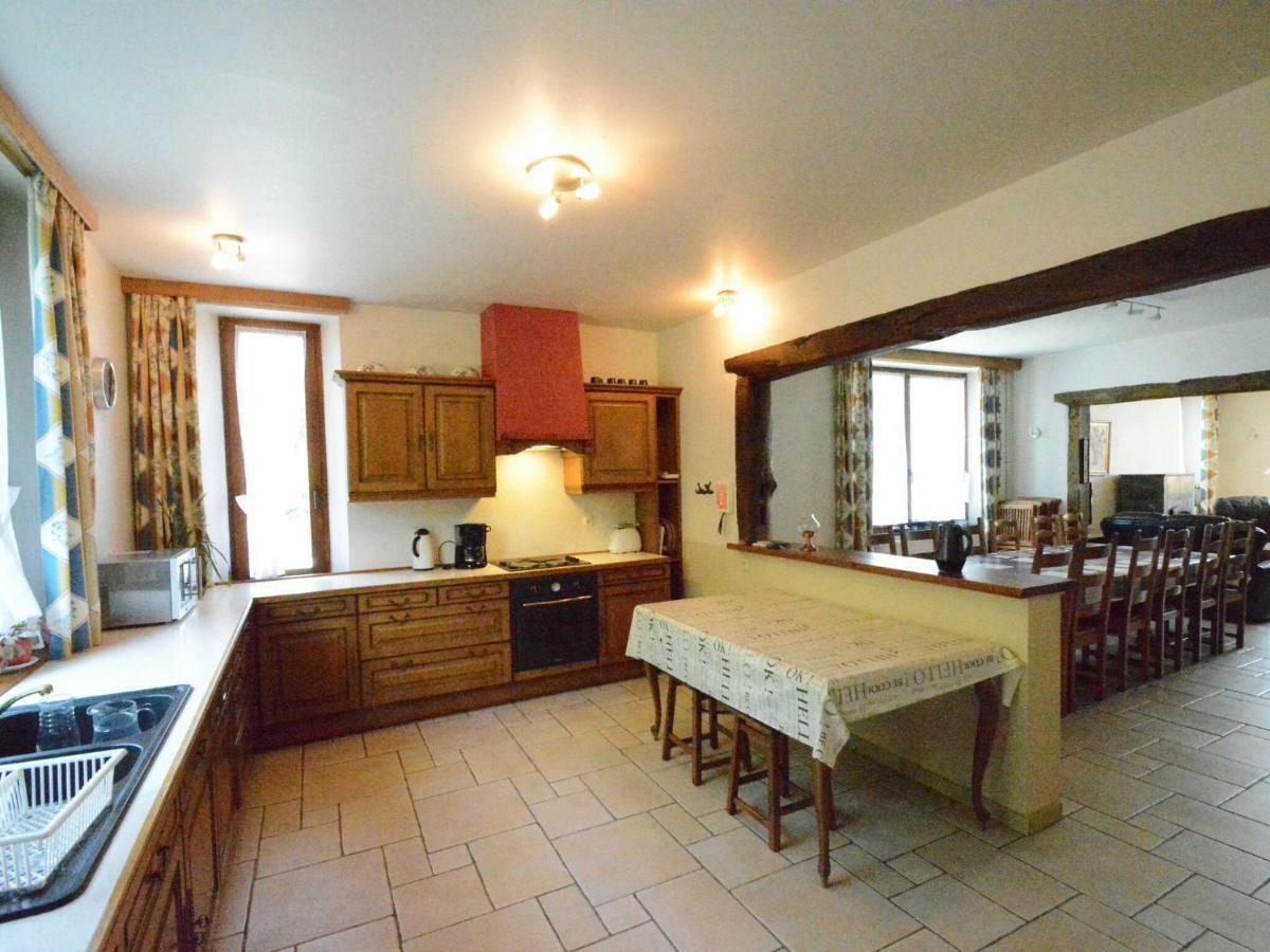 Lovely Holiday Home In Daverdisse With Terrace Екстериор снимка