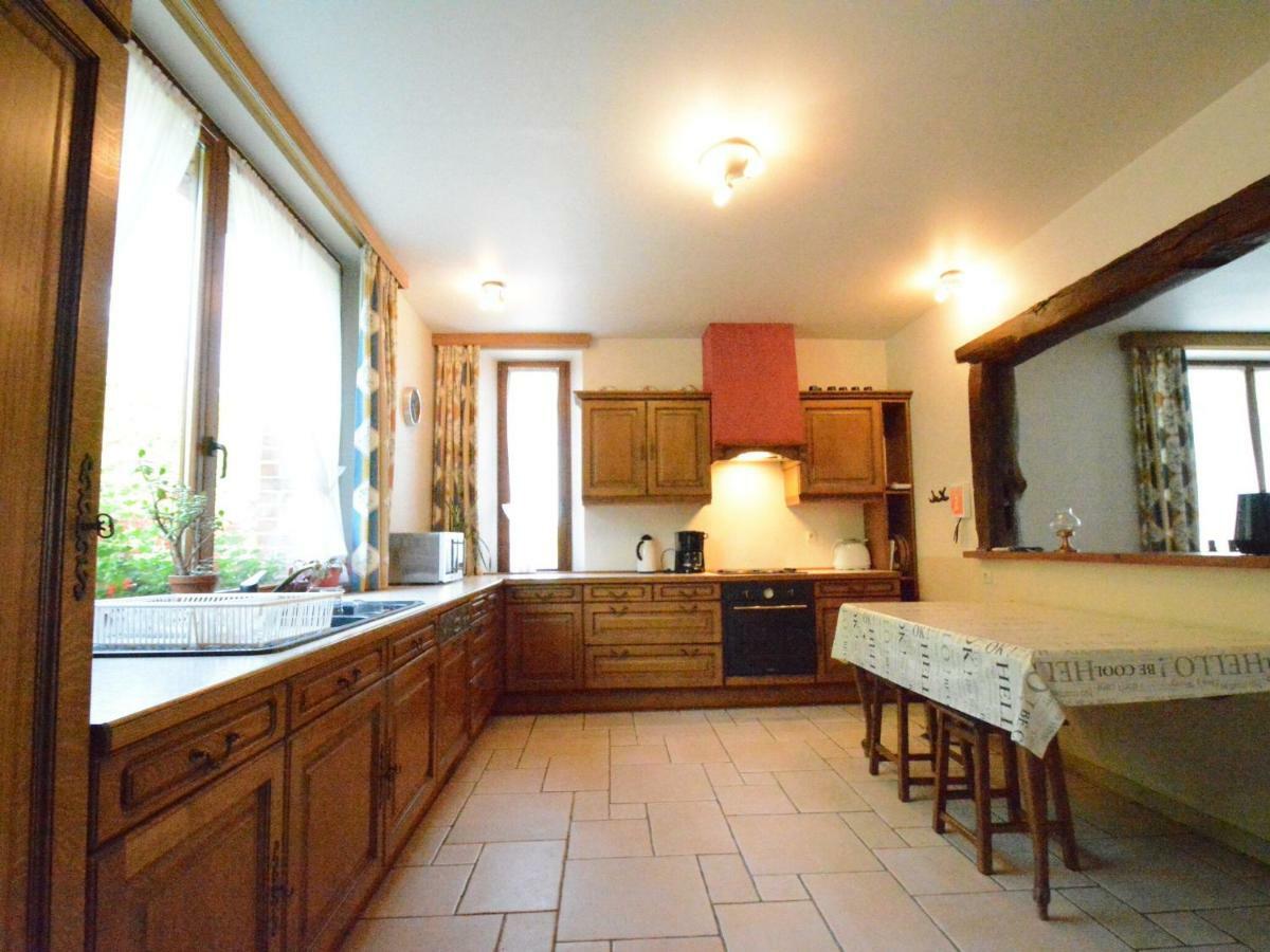 Lovely Holiday Home In Daverdisse With Terrace Екстериор снимка